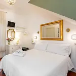 Bed & Breakfast Al Ponte Del Papa 4*