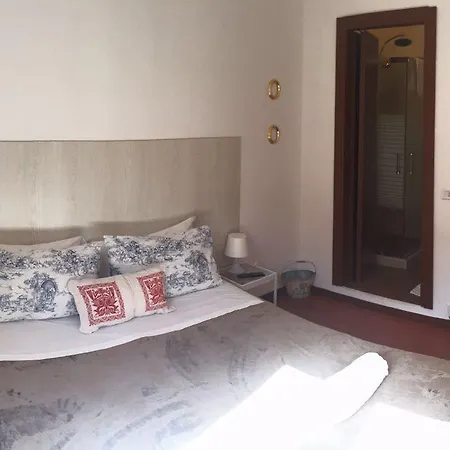 Al Ponte Del Papa B&B