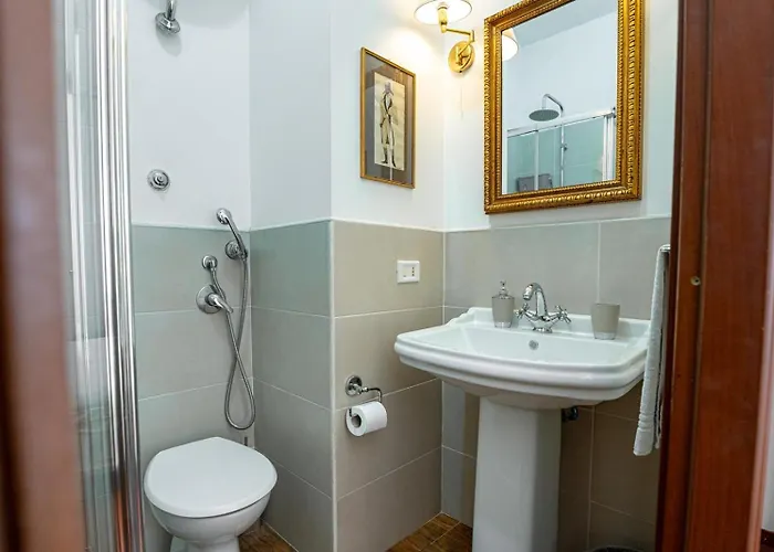 Al Ponte Del Papa 4*